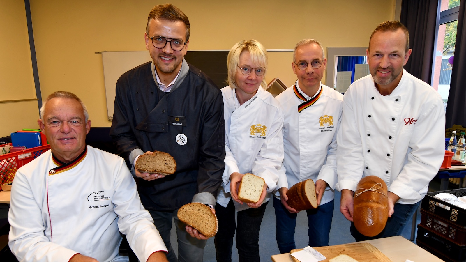 Qualitätshandwerk auf dem Prüfstand: Erfolgreiche Brotprüfung im Kreis Höxter